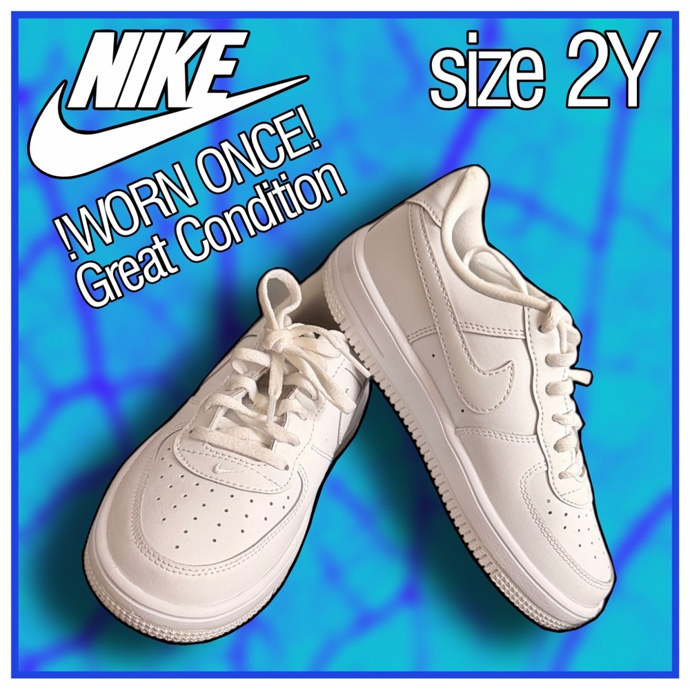NIKE like new air force one white SNEAKERS size 2Y